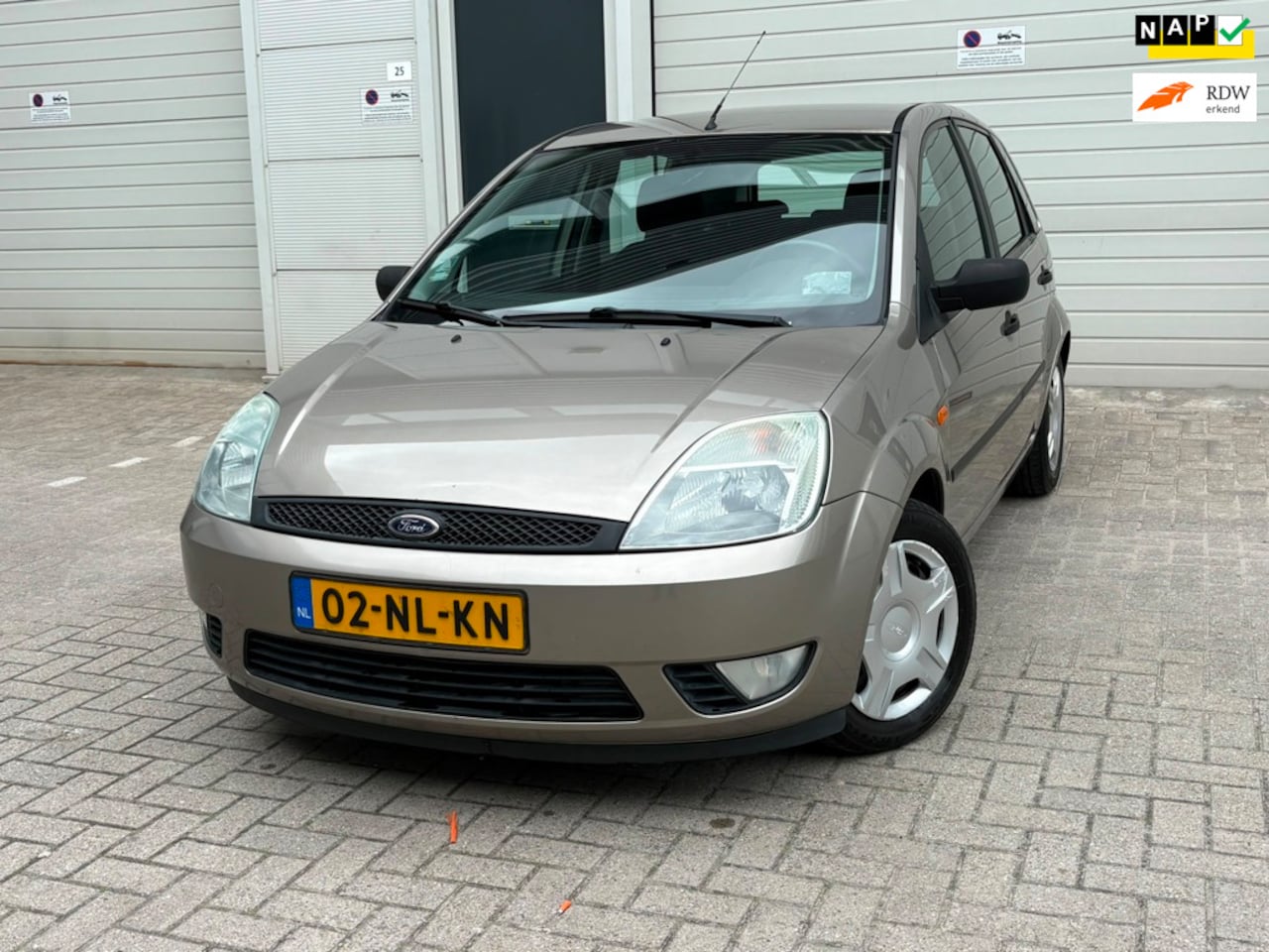Ford Fiesta - 1.4-16V Trend 1.4-16V Trend - AutoWereld.nl