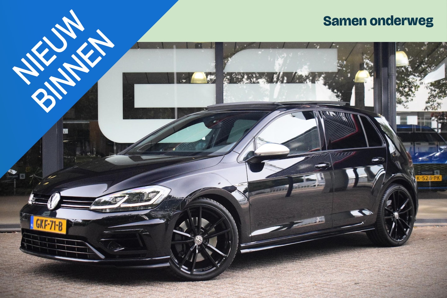 Volkswagen Golf - 2.0 TSI 4Motion R FULL OPTIONS! AKRAPOVIc|PANO|LED - AutoWereld.nl