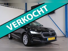 Skoda Octavia Combi - 1.0 e-TSI Business Edition Automaat - N.A.P. Airco, Cruise, Navi, PDC, Carplay, Trekhaak