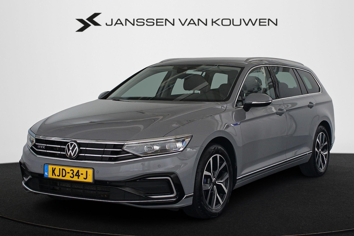 Volkswagen Passat Variant - 1.4 TSI PHEV GTE Winter Pakket Trekhaak IQ Light Apple CarPlay - AutoWereld.nl