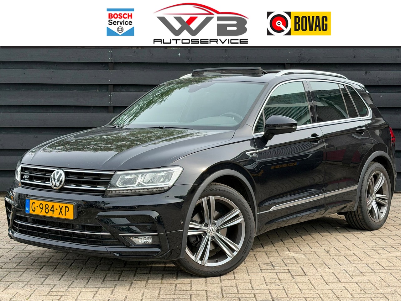 Volkswagen Tiguan - 1.5 TSI R Line I ACC I PANO I Trekhaak I Alcantara - AutoWereld.nl