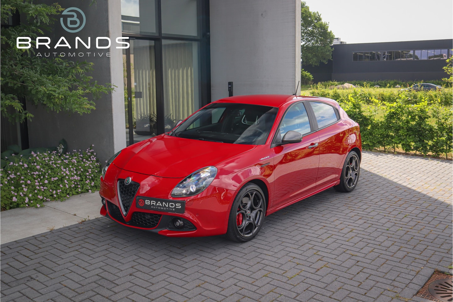 Alfa Romeo Giulietta - 1.75 TBi Veloce Xenon Ragazzon AUT 240PK Garantie - AutoWereld.nl
