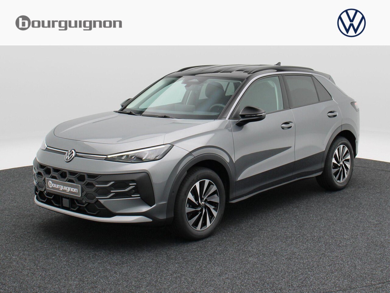 Volkswagen T-Roc - Life First Edition 1.5 eTSI 116 PK | Trekhaak | Stoel- & Stuurverwarming | Carplay | Camer - AutoWereld.nl