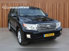 Toyota Land Cruiser 200 - V8 4.5 V8 D-4D Executive Window van