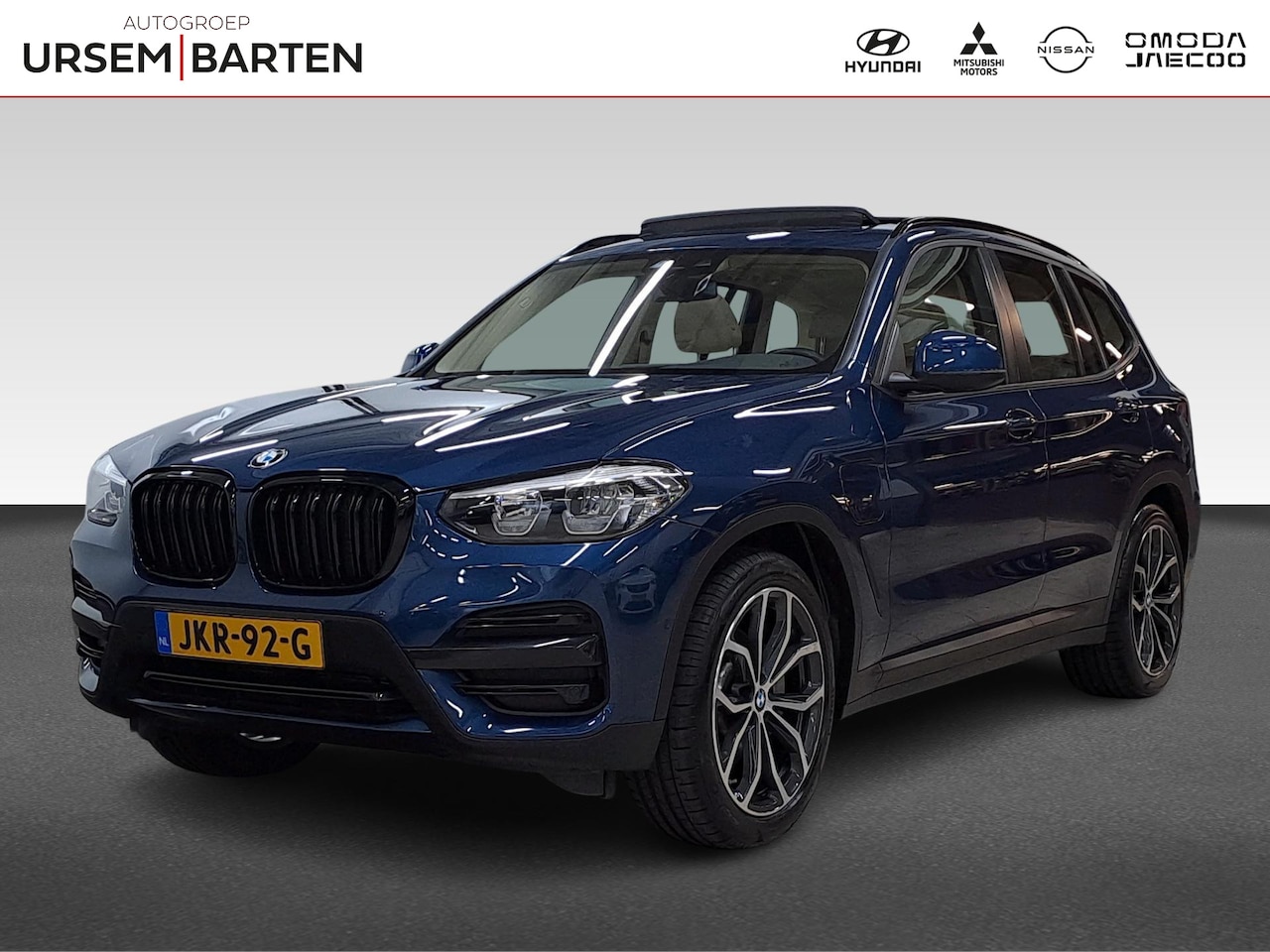BMW X3 - (g01) xDrive30e PHEV Beige leder, Schuif- Kanteldak, 20" lichtmetalen velgen, automaat - AutoWereld.nl