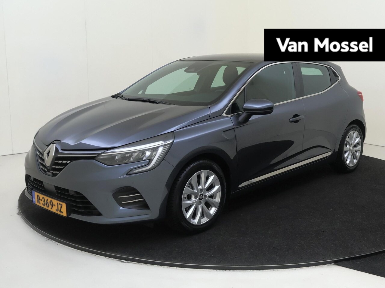 Renault Clio - 1.6 E-Tech Hybrid 145 Intens | Climate Control | PDC Achter | Keyless | 16" LMV 'Boa Vista - AutoWereld.nl