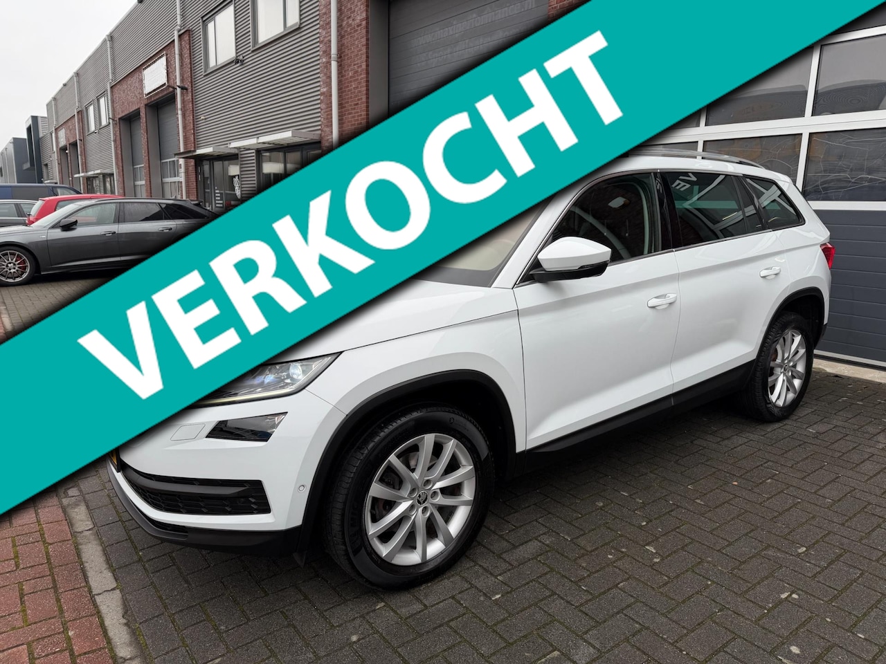 Skoda Kodiaq - 1.4 TSI 4x4 7p. LED ACC PDC Trekhaak 360 Camera - AutoWereld.nl