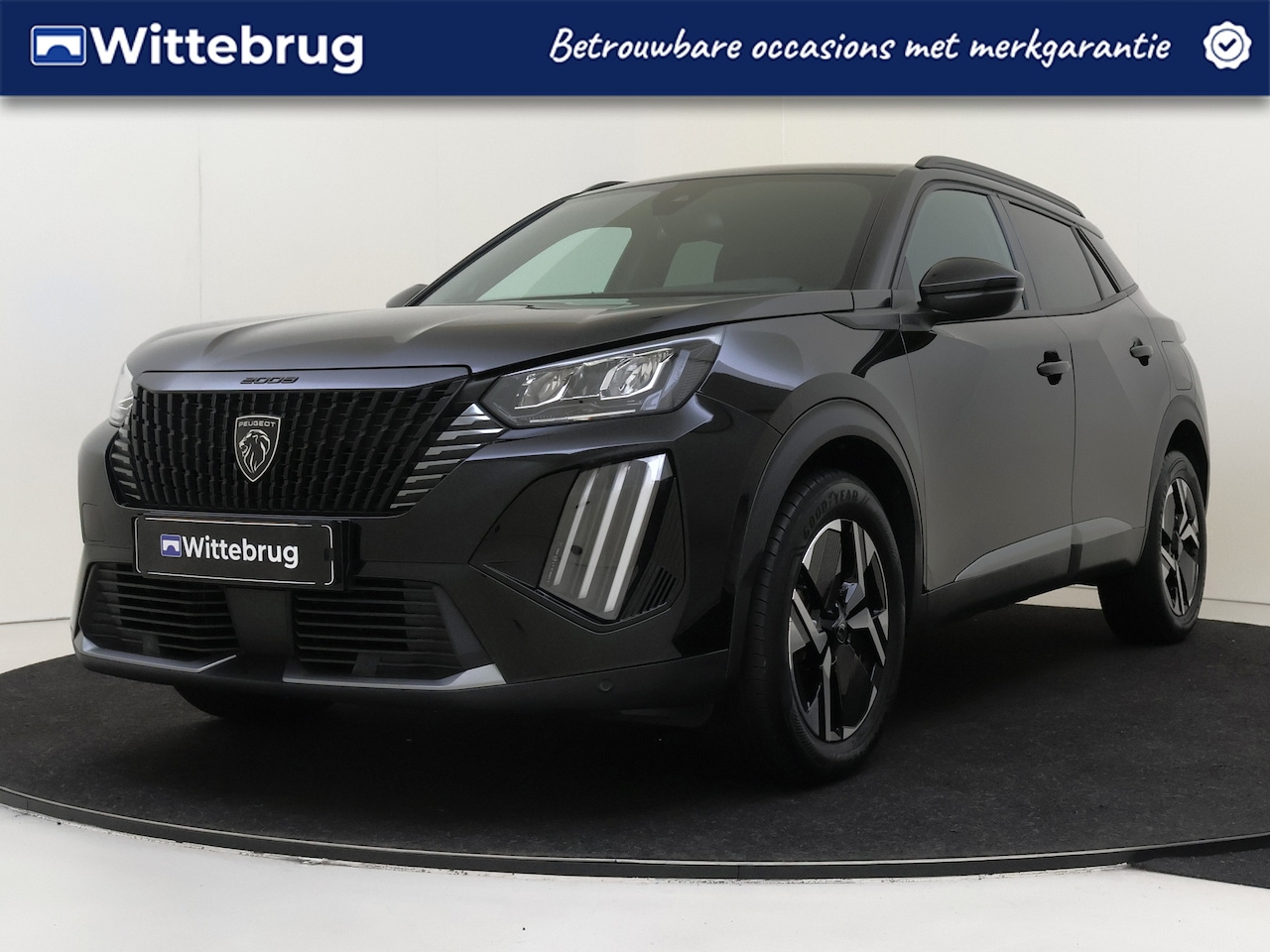Peugeot 2008 - 1.2 PureTech 100 Allure | Keyless Start | Full Map Navi | Parkeerhulp Voor en Achter | - AutoWereld.nl