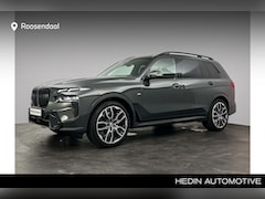 BMW X7 - xDrive40i M-Sport | Head up | Panoramadak | Soft--close | Harman Kardon | Driving Assistan