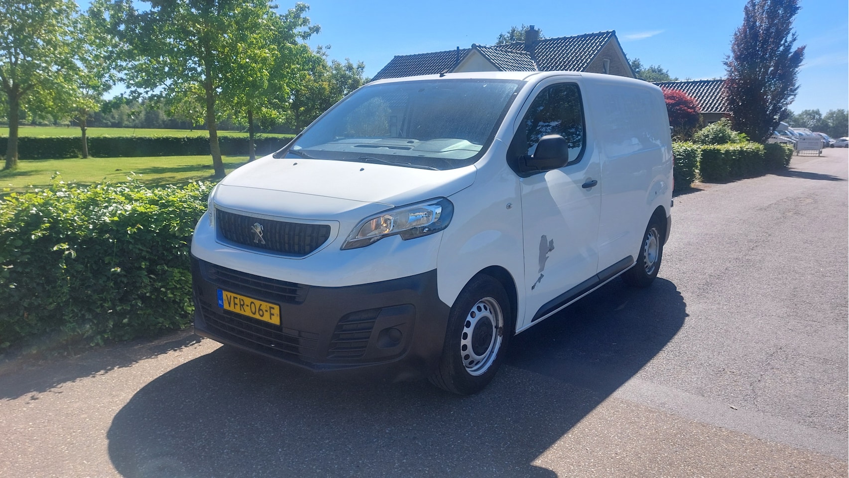 Peugeot Expert - 1.5 BlueHDI 100 Compact Profit+ DAB+ BJ 2020 - AutoWereld.nl