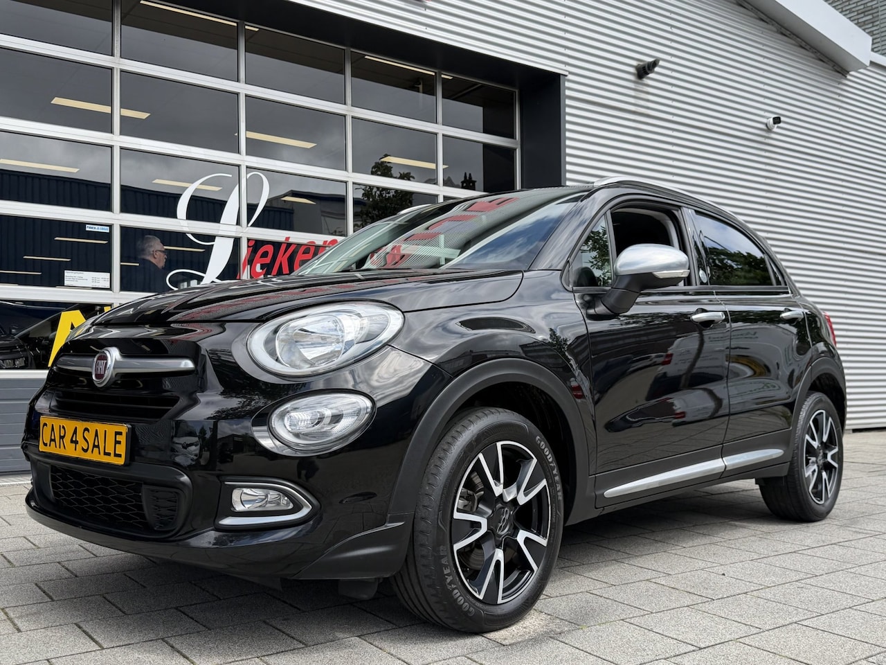 Fiat 500 X - 1.6 E-torQ Mirror Edition - Navigatie I Airco I PDC I Sport velgen I Xenon I Dealer onderh - AutoWereld.nl