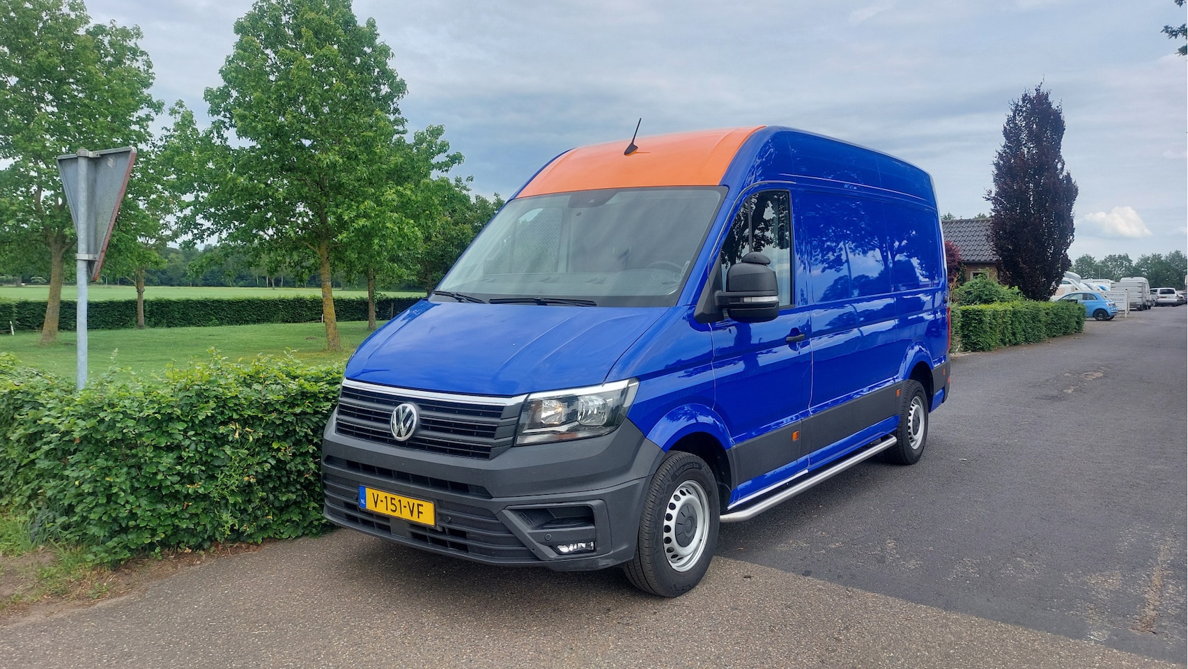 Volkswagen Crafter - 35 2.0 TDI L3H3 Highline AIRCO/LAADKLEP BJ 2019 - AutoWereld.nl