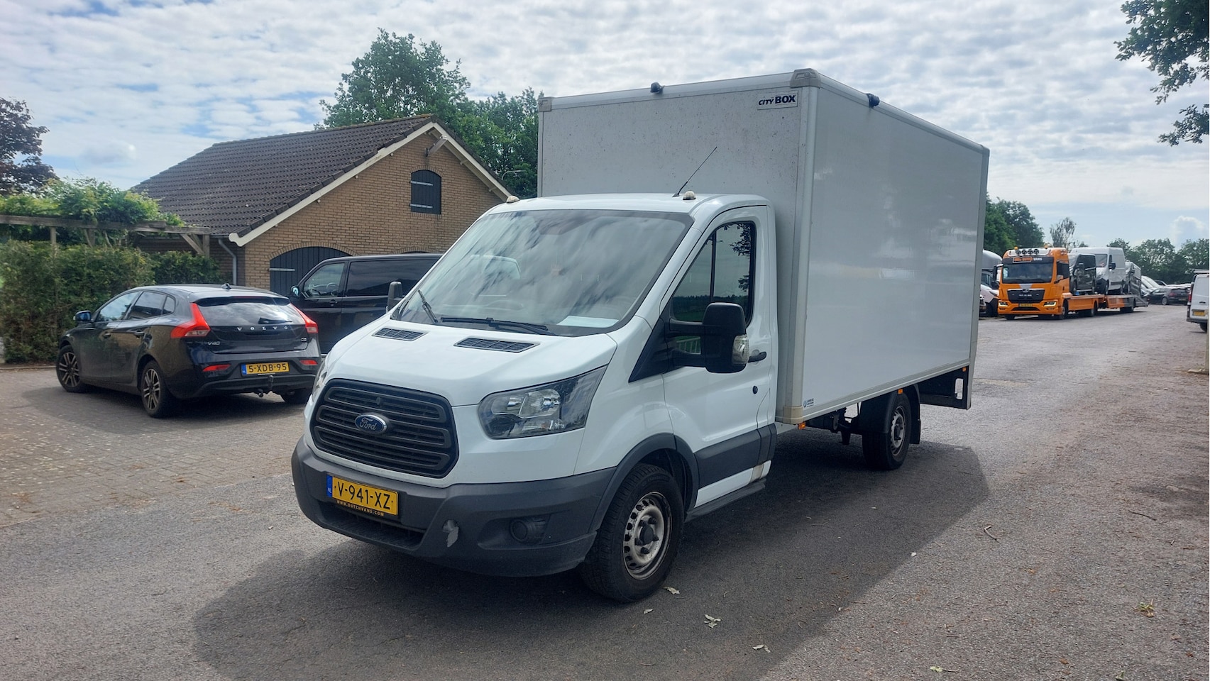 Ford Transit - 350 2.0 TDCI L4H1 Ambiente Skeletal AIRCO BJ 2019 - AutoWereld.nl