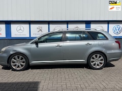 Toyota Avensis Wagon - 2.0 VVTi kopp.slipt 10-2007 188000km 1950eu
