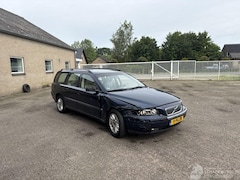 Volvo V70 - V-70 2.4 Comfort Line