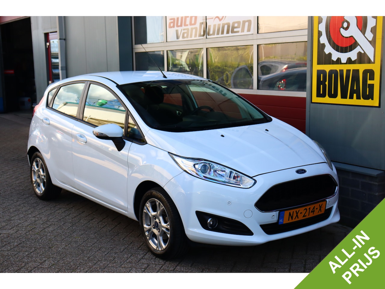 Ford Fiesta - 1.0 Style Ultimate O.a: Airco, Cruise, Navi, PDC, Bluetooth, Rijklaar, Etc. All-in prijs! - AutoWereld.nl