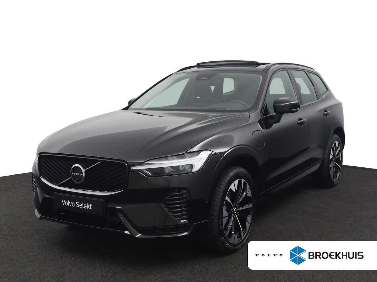 Volvo XC60 - T6 Plug-in hybrid AWD Ultra Dark | Trekhaak | Harman/Kardon | Panoramadak | 360 Camera | H - AutoWereld.nl