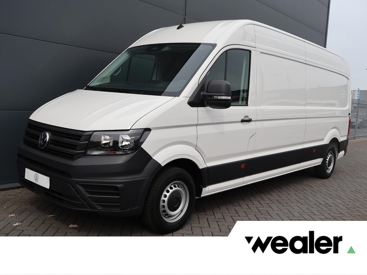Volkswagen Crafter - Bedrijfswagens 35 2.0 TDI L4H3 | 140 PK | Trekhaak | Achteruitrijcamera | Airco | - AutoWereld.nl