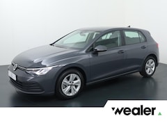 Volkswagen Golf - 1.0 eTSI Life | 110 PK | Automaat | Achteruitrijcamera | Adaptive cruise control | LED ver
