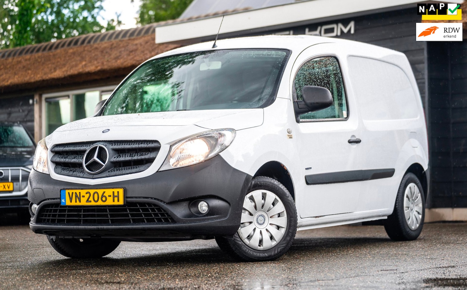 Mercedes-Benz Citan - 108 CDI BlueEFFICIENCY Trekhaak I Airco I Cruise I Bluetooth I Parkeersensoren - AutoWereld.nl