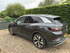 Volkswagen ID.4 - First 77 kWh | Accu SoH 94% (Certificaat) | Warmtepomp | Trekhaak | Garantie tot april 2027!