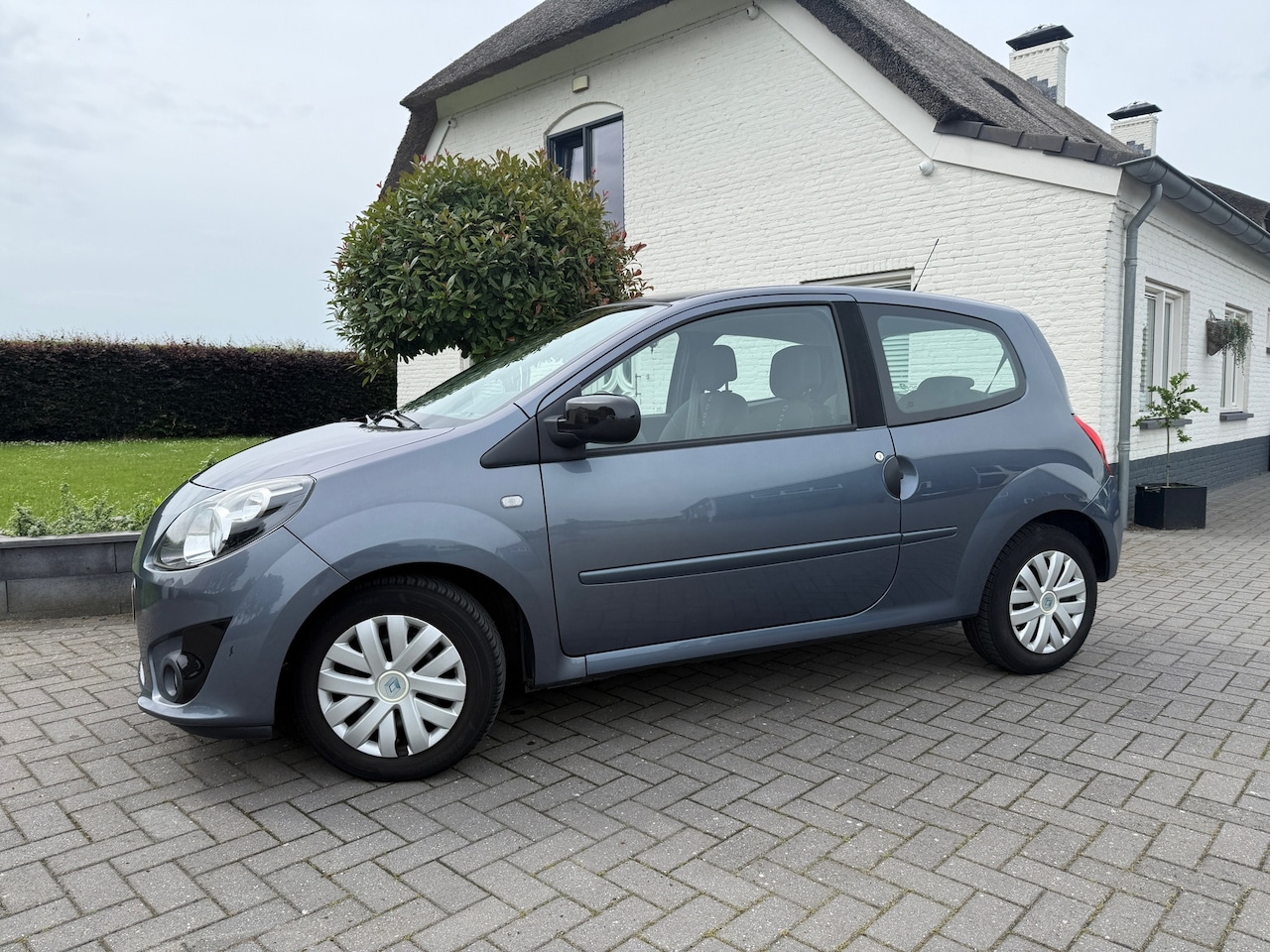 Renault Twingo - 1.2-16V Dynamique / Bj: 2011 / N.A.P / Airco - AutoWereld.nl