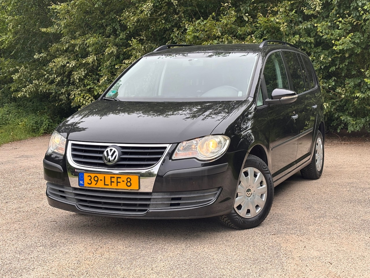 Volkswagen Touran - 1.4 TSI Trendline | Cruise control + Navi Nu € 3.500,- !!! - AutoWereld.nl