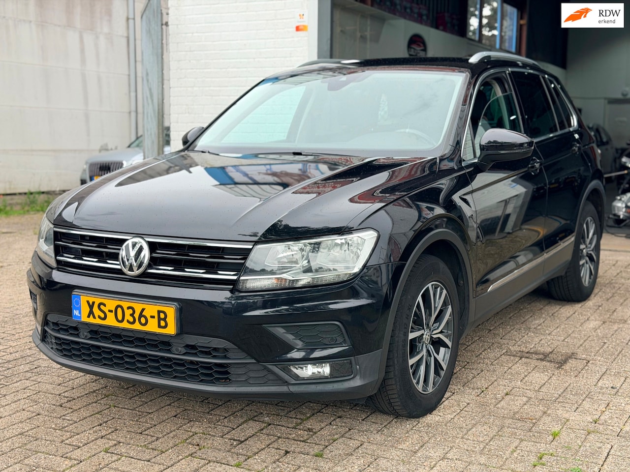 Volkswagen Tiguan - 1.4 TSI ACT Comfortline Business Bj:2018 ACC Aut. CruiseControl NAP - AutoWereld.nl