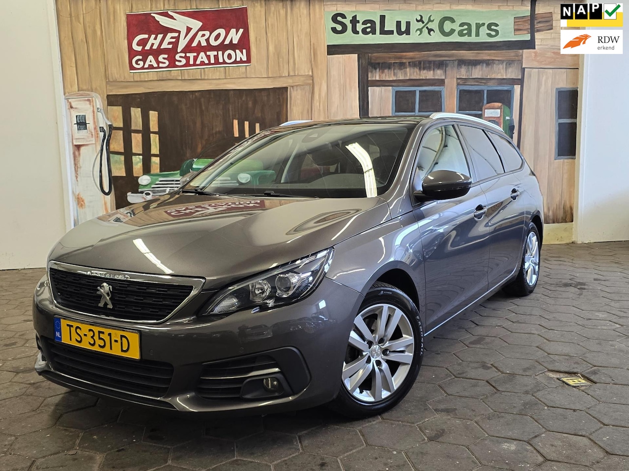 Peugeot 308 SW - 1.2 PureTech Blue Lease Executive/CARPLAY/ - AutoWereld.nl