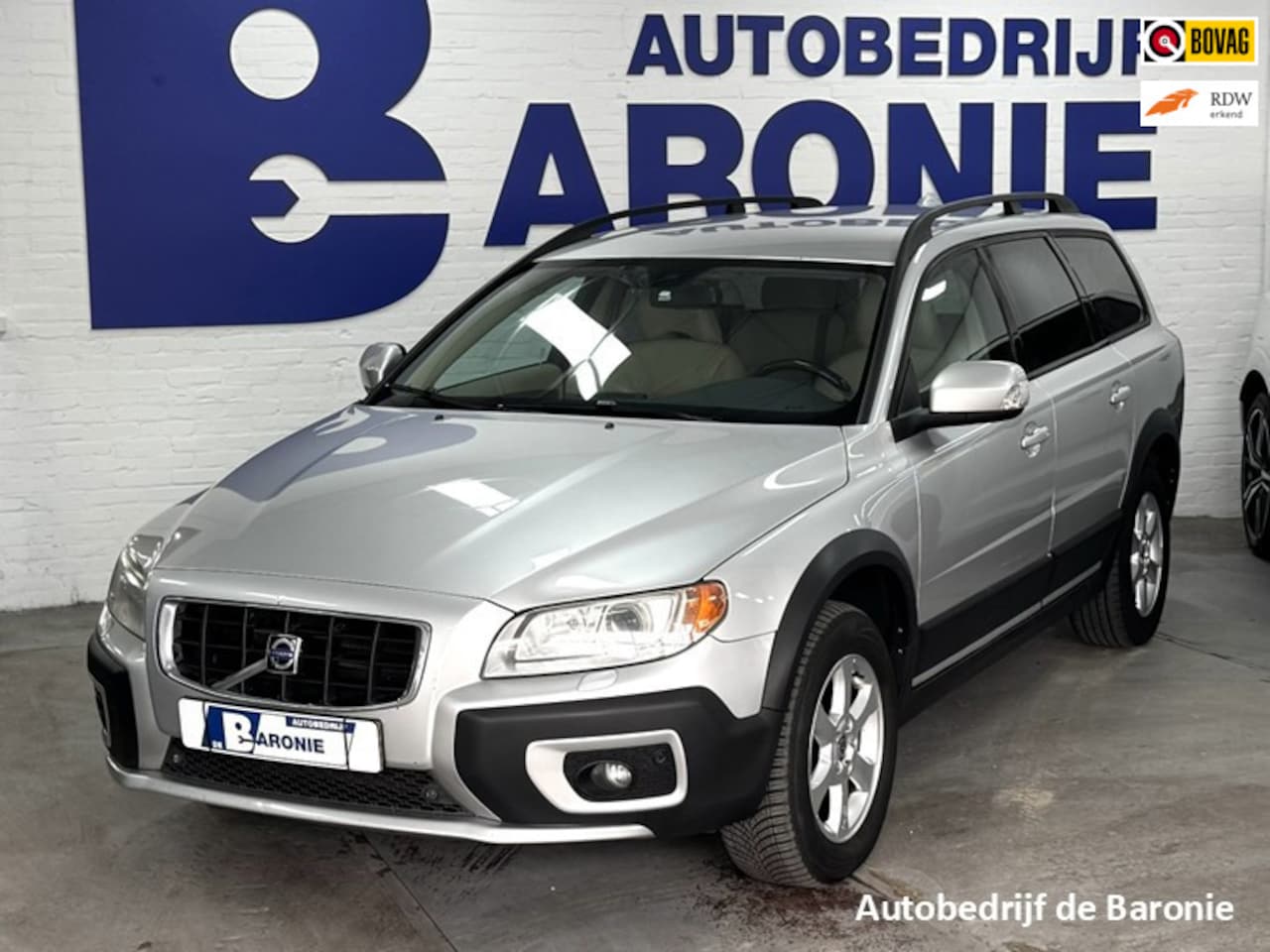 Volvo XC70 - 3.2 Kinetic 3.2 Kinetic - AutoWereld.nl