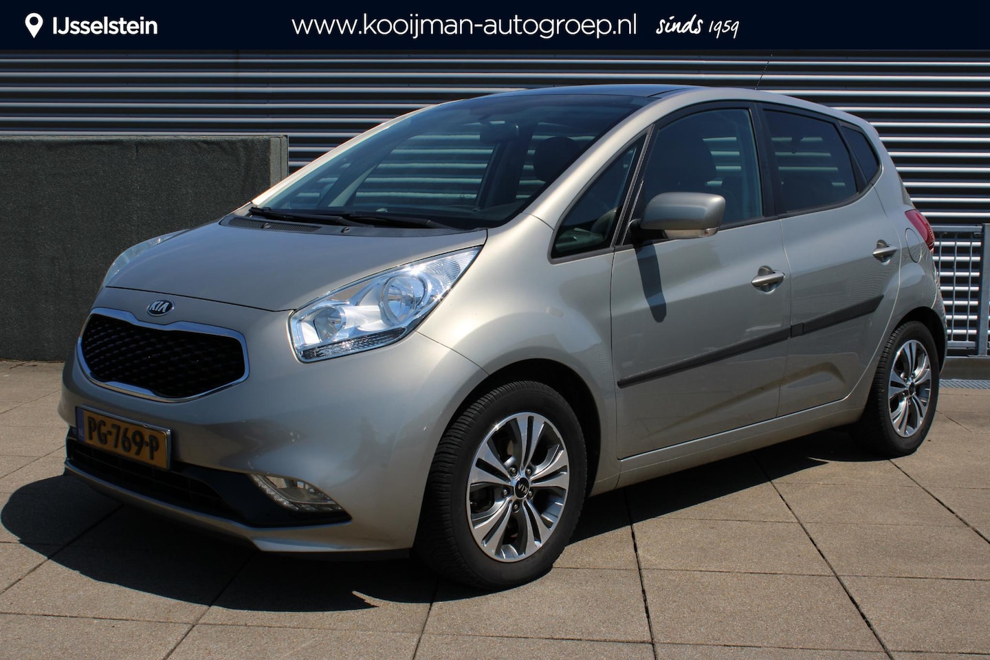 Kia Venga - 1.4 CVVT Summer Edition Trekhaak / schuifdak / 74000KM/ Hoge zit - AutoWereld.nl
