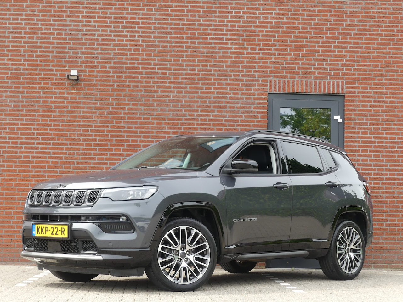Jeep Compass - 1.5T e-Hybrid Upland 1.5T e-Hybrid Upland - AutoWereld.nl