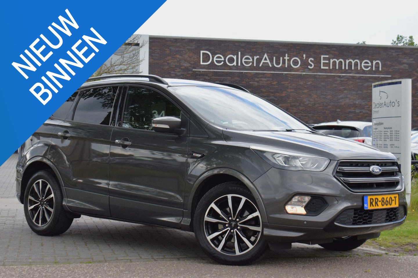 Ford Kuga - 1.5 ST Line ECC 18" LMV NAVI LEDER TOP! - AutoWereld.nl