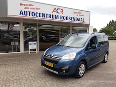 Citroën Berlingo - 1.2 PureTech XTR met trekhaak, distributieriem is al vervangen