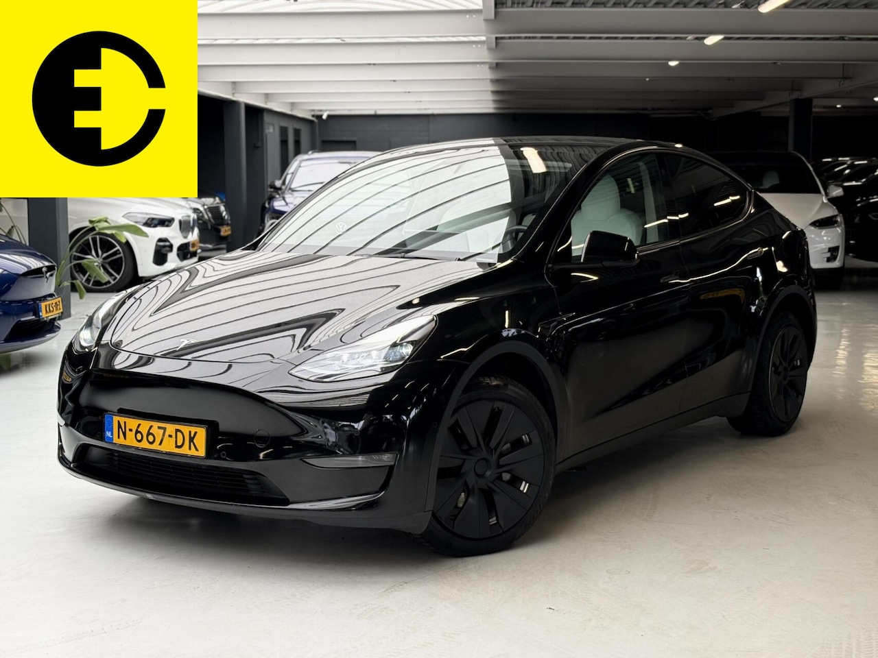 Tesla Model Y - Long Range AWD 75 kWh | Wit leder | Warmtepomp | Incl.BTW - AutoWereld.nl