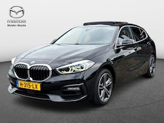 BMW 1-serie - 118i Executive Edition Sport Line | Panoramadak | Parking pack |