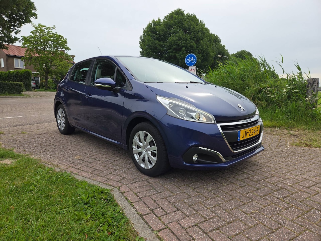 Peugeot 208 - 1.2 Puretech 82pk 5D Blue Lion - AutoWereld.nl