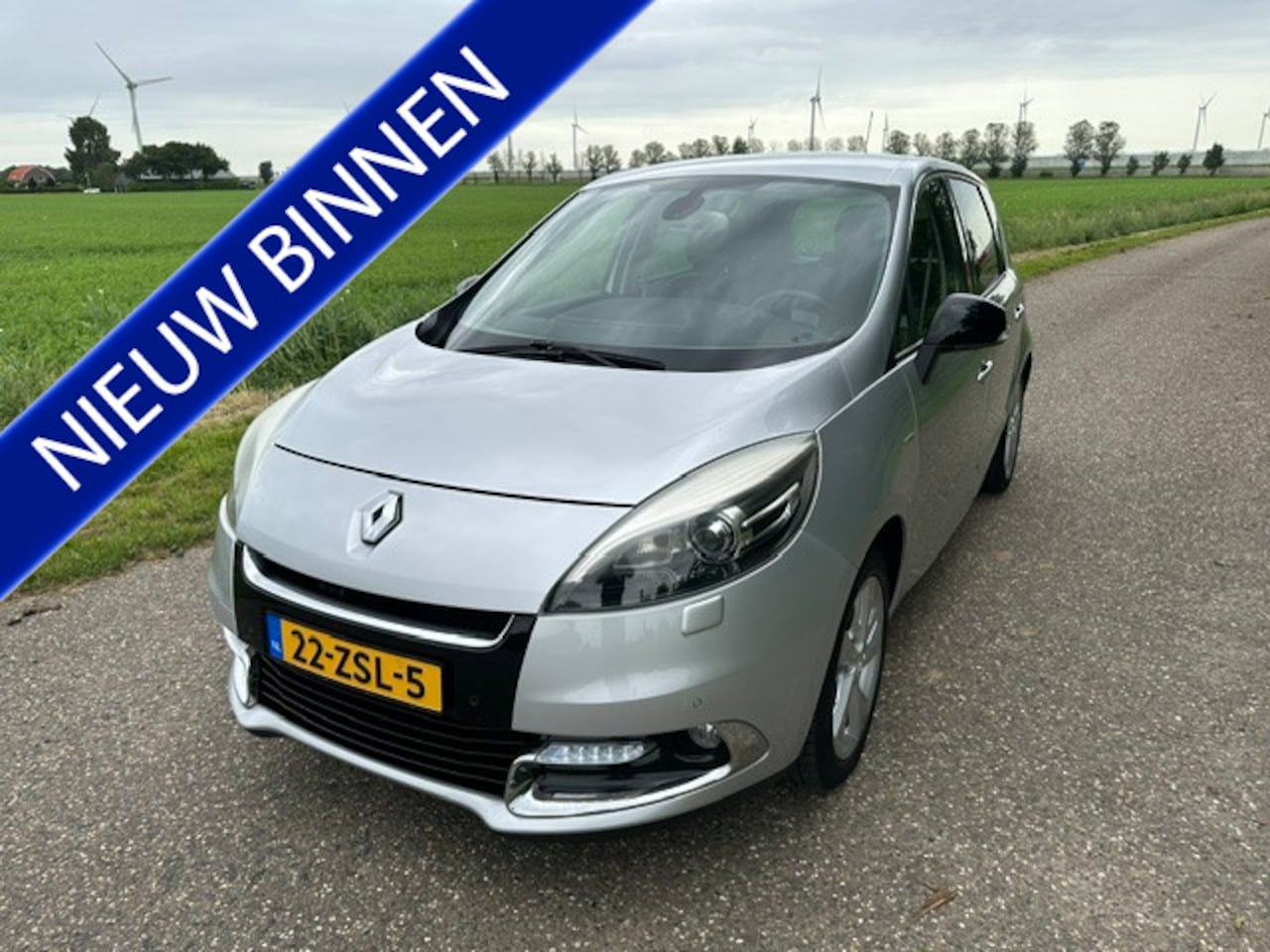 Renault Scénic - 1.2 TCe Bose Camera Navi Trekhaak Enz - AutoWereld.nl