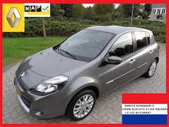 Renault Clio - 1.6 Dynamique Uniek in Nieuwstaat, 1e Eigenaar slechts 41dkm Nwe Distributie + Grote Beurt !!