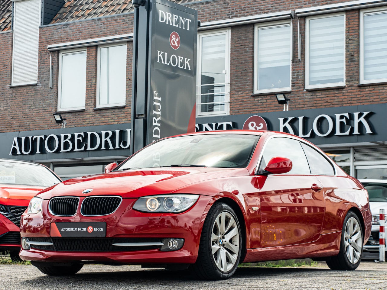 BMW 3-serie Coupé - 320i Business Line M-SPORT XENON STOELVERW CRUISE HALF LEDER PDC - AutoWereld.nl