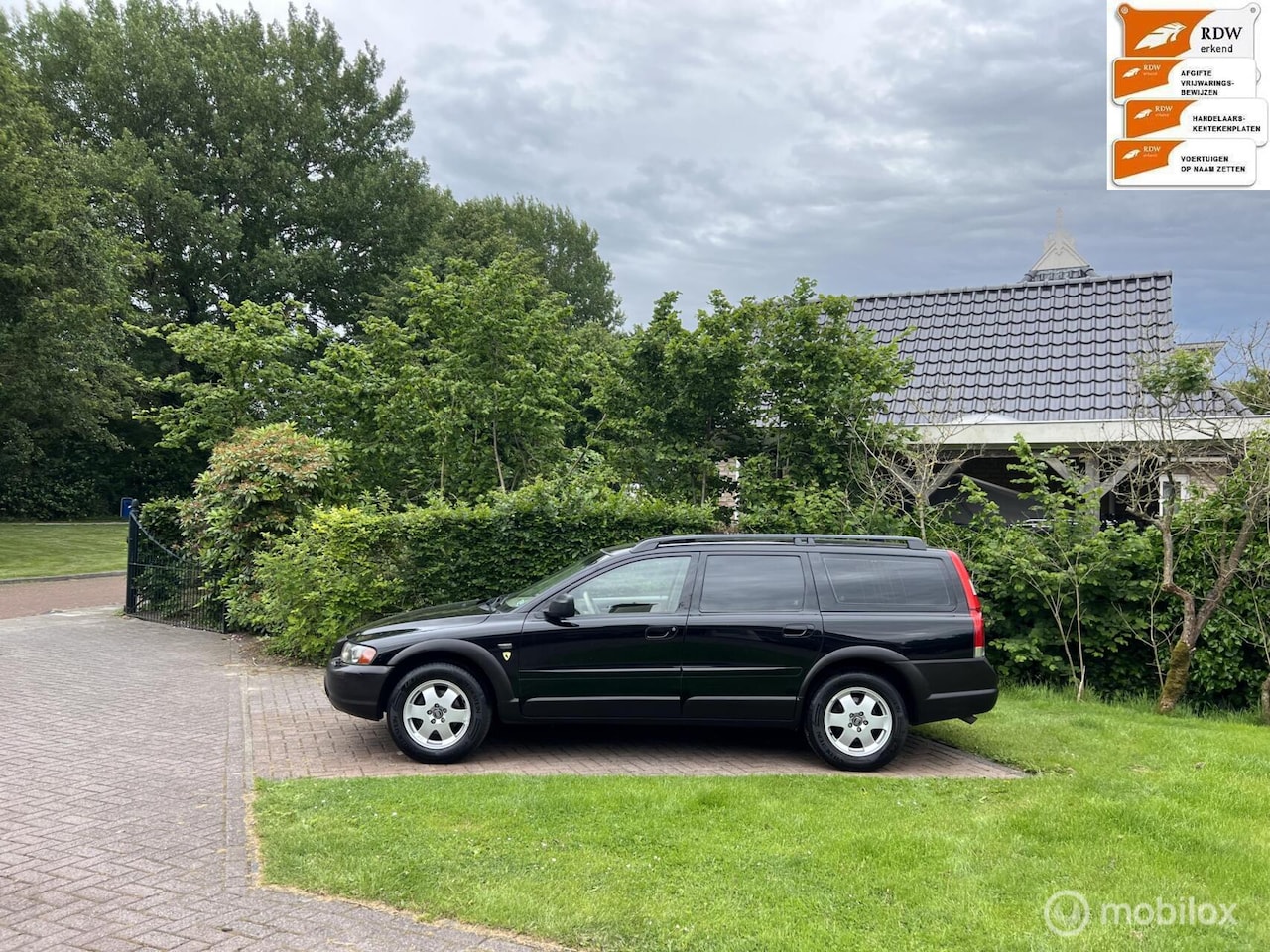 Volvo V70 Cross Country - 2.4 T LPG/G3 Comfort Line bj 2002 - AutoWereld.nl