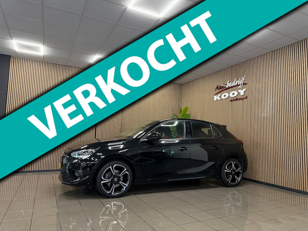 Opel Corsa - 1.2 GS Line * Automaat / Distributie vervangen / Carplay / LED / Camera / NL Auto * - AutoWereld.nl