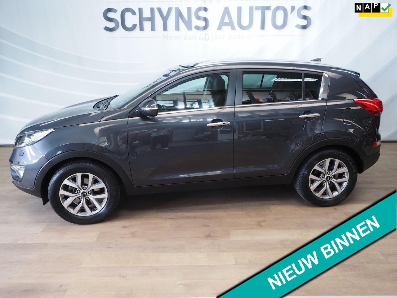 Kia Sportage - 1.6 GDI X-treme ExecutiveLine 1.6 GDI X-treme ExecutiveLine - AutoWereld.nl