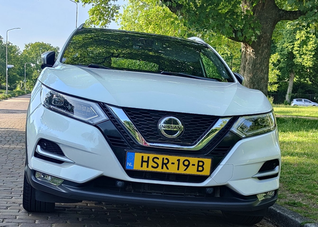 Nissan Qashqai - 1.2 Tekna + - AutoWereld.nl