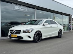 Mercedes-Benz CLA-Klasse - 200 Urban automaat , Apple-carplay , achteruitrijcamera , 55008 km