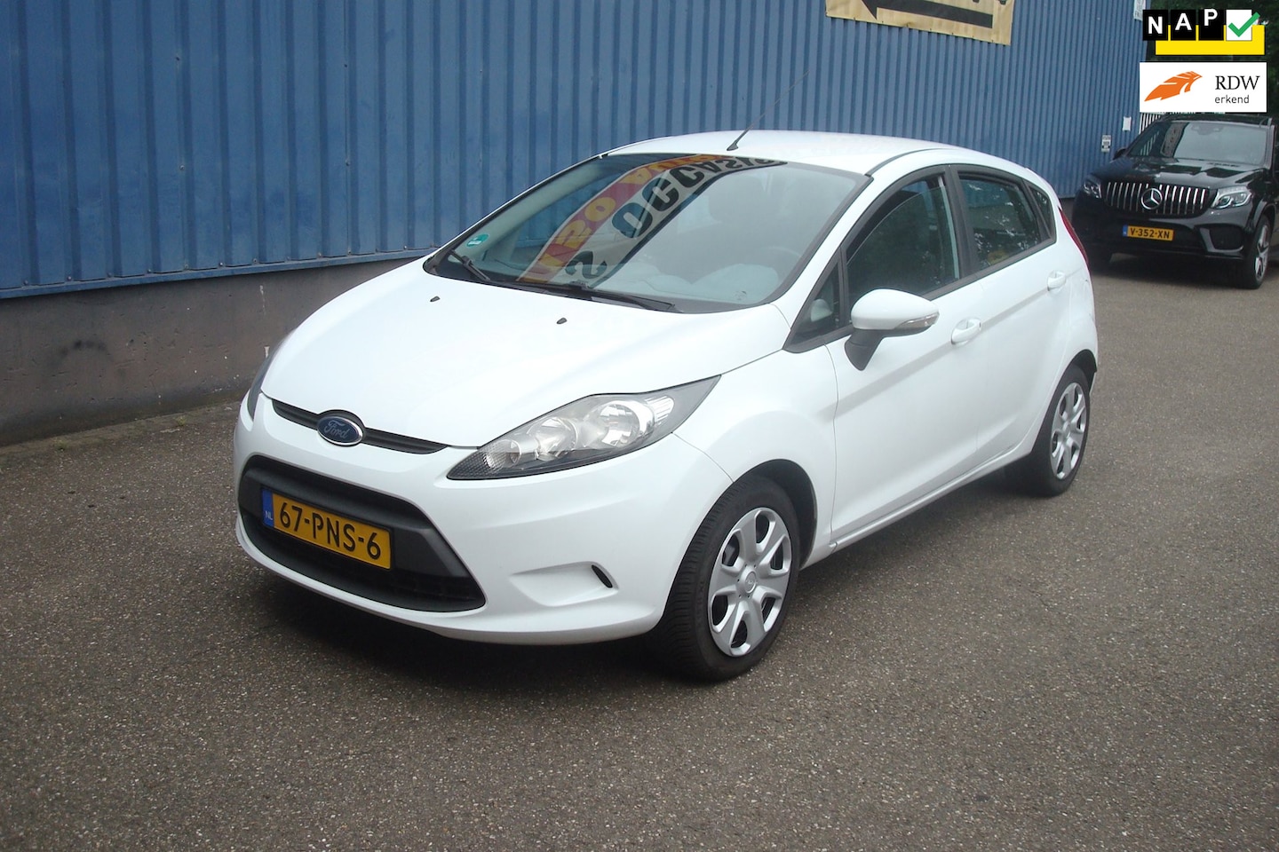 Ford Fiesta - 1.25 Limited 1.25 Limited, Airco, trekhaak, zeer nette auto - AutoWereld.nl