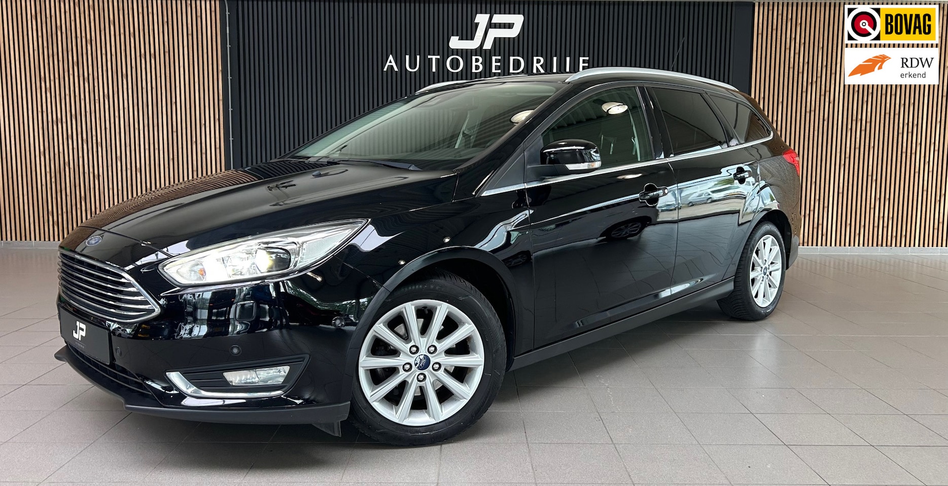 Ford Focus Wagon - 1.0 Titanium Edition CRUISE|NAVI|STOEL & STUURVERWARMING|PDC| - AutoWereld.nl