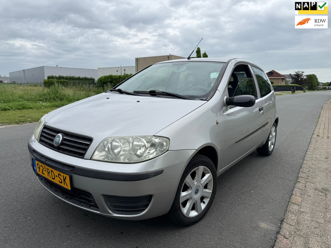 Fiat Punto - 1.2 Young AIRCO/NAP/APK/VELGEN - AutoWereld.nl