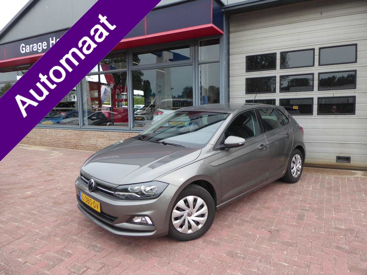 Volkswagen Polo - 1.0 TSI Comf.line Business Aut. NAVI, CLIMA, TREKH, PDC V+A, CRUISE!! - AutoWereld.nl