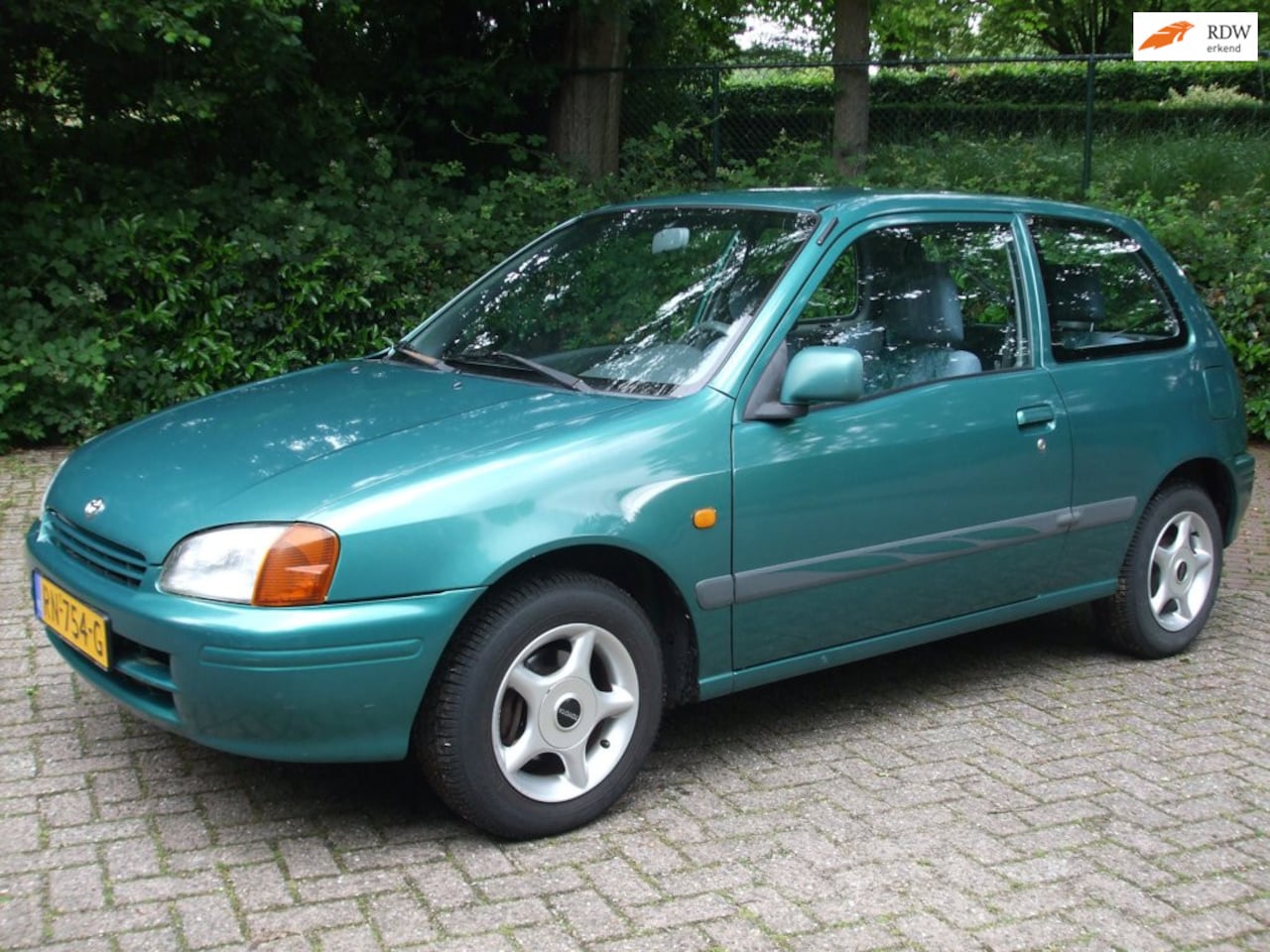 Toyota Starlet - 1.3-16V GXi GTSi AIRCO 3drs groen - AutoWereld.nl